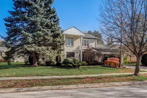 1915 Franklin Dr, Glenview, IL 60026