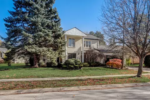 1915 Franklin Dr, Glenview, IL 60026