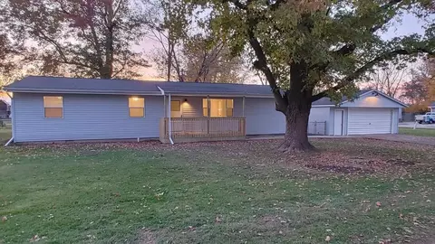 109 Lincoln St, Lawndale, IL 61751