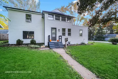 29 2nd St, Downers Grove, IL 60515