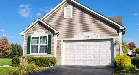 16321 Montclare Lake Dr, Crest Hill, IL 60403