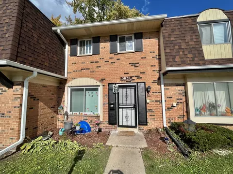 5035 Brighton Ln, Richton Park, IL 60471