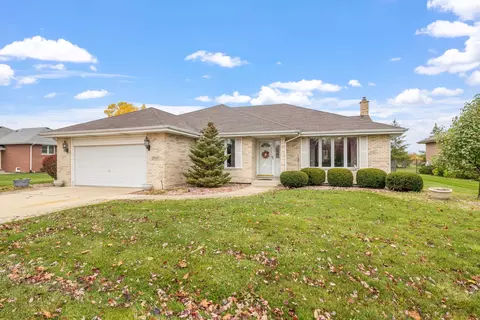 17955 Sippel Dr, Tinley Park, IL 60487