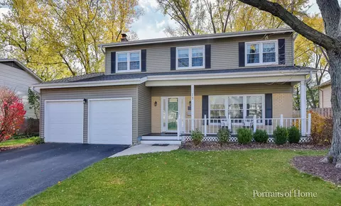 17 W Hintz Rd, Arlington Heights, IL 60004