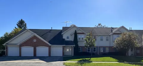 2427 Raleigh Ct #4, Schaumburg, IL 60193