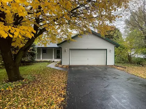 108 Poseidon Ln SW, Poplar Grove, IL 61065