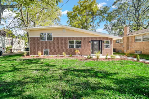 14629 Grant St, Dolton, IL 60419