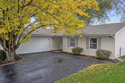 520 Burr Oak Dr, Lake Zurich, IL 60047