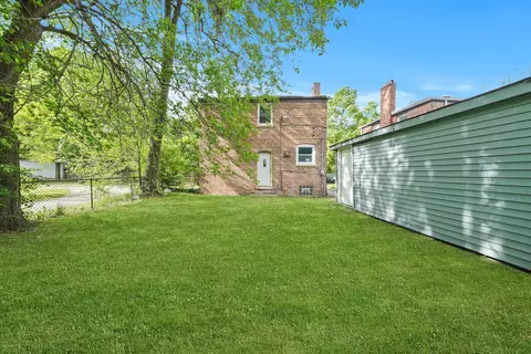 2501 E 97th St, Chicago, IL 60617 photo 32