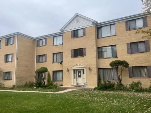 9370 Hamilton Ct #F, Des Plaines, IL 60016