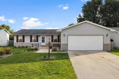3305 Old Warson Rd, Champaign, IL 61822
