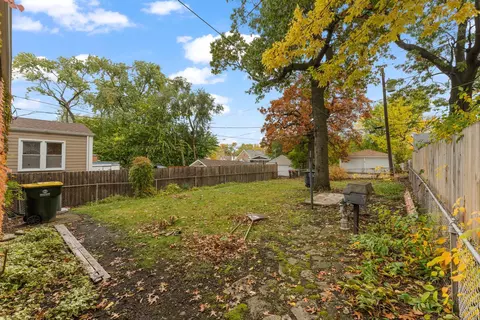 18113 School St, Lansing, IL 60438 photo 26