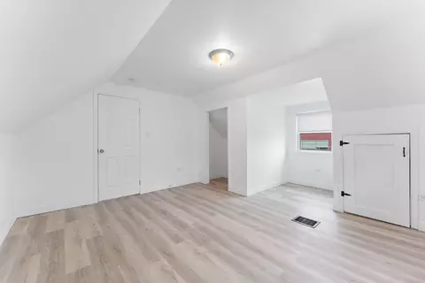 18113 School St, Lansing, IL 60438 photo 22