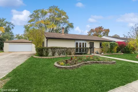 420 Park Ave, Wheeling, IL 60090