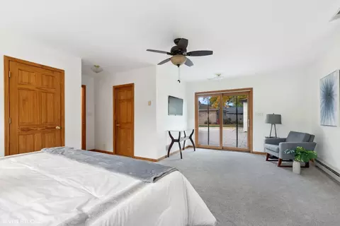 420 Park Ave, Wheeling, IL 60090 photo 16