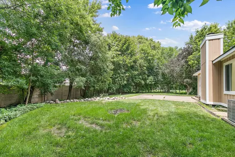 802 Maple Ln, Geneva, IL 60134 photo 31