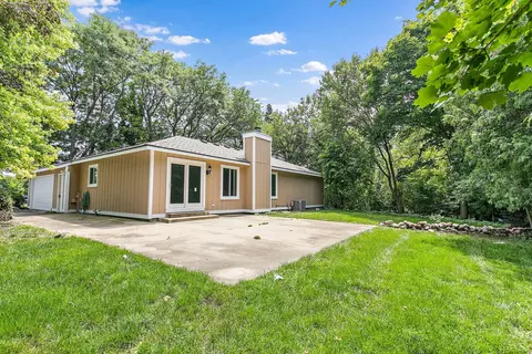 802 Maple Ln, Geneva, IL 60134 photo 29