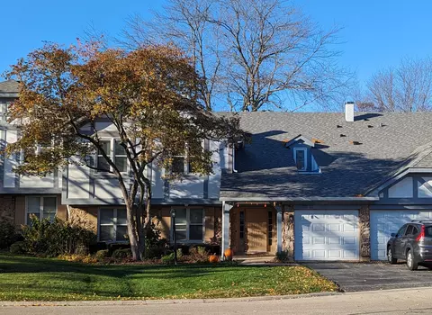 1312 Cromwell Ct #98, Vernon Hills, IL 60061
