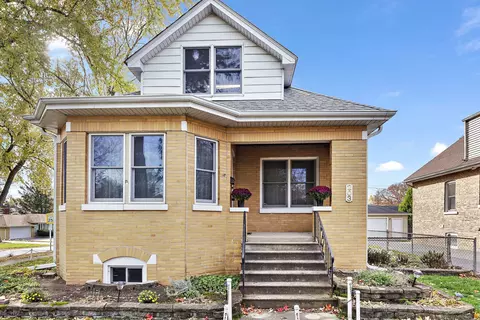 203 5th St, Downers Grove, IL 60515