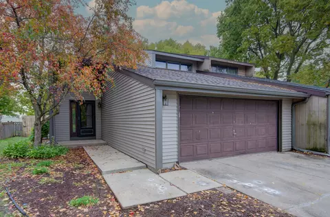 520 Ravinia Dr #520, Shorewood, IL 60404