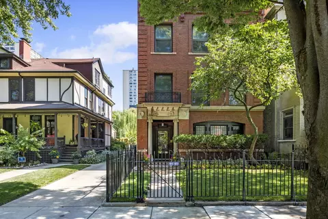4845 S Kenwood Ave, Chicago, IL 60615