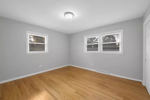210 E Morse Ave, Bartlett, IL 60103 photo 6