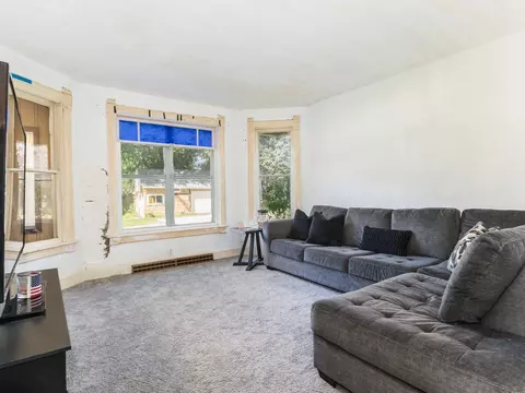 202 High St, Maple Park, IL 60151 photo 3