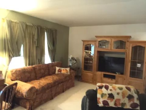 7733 W 66th St, Summit, IL 60501 photo 3