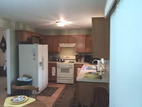 7733 W 66th St, Summit, IL 60501 photo 11