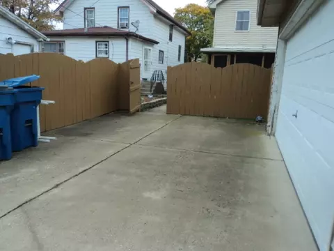 7733 W 66th St, Summit, IL 60501 photo 22
