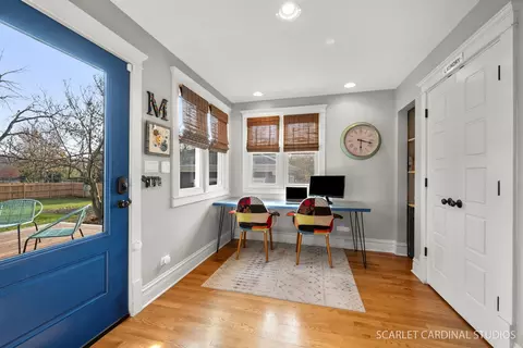 1235 Golf Cir, Wheaton, IL 60189 photo 7