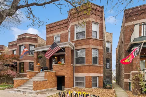 3841 N Claremont Ave, Chicago, IL 60618
