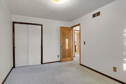 1720 Johnson Dr, Normal, IL 61761 photo 11