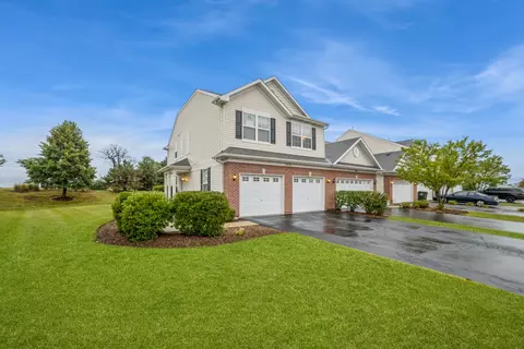 1021 Marcello Dr, Hampshire, IL 60140