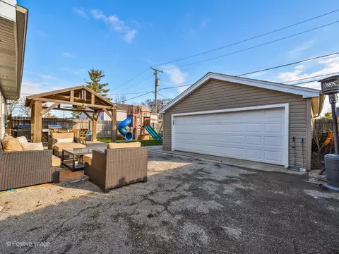 2917 S 13th Ave, Broadview, IL 60155 photo 23