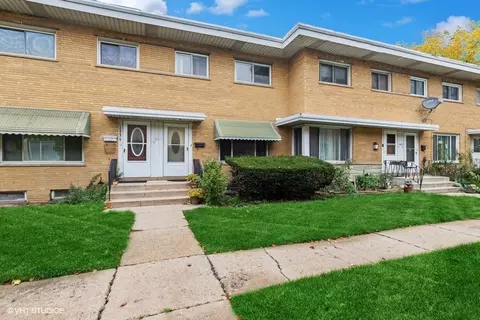 10027 Frontage Rd #D, Skokie, IL 60077