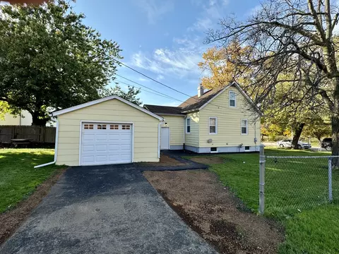 12761 W Harrison Ave, Waukegan, IL 60085