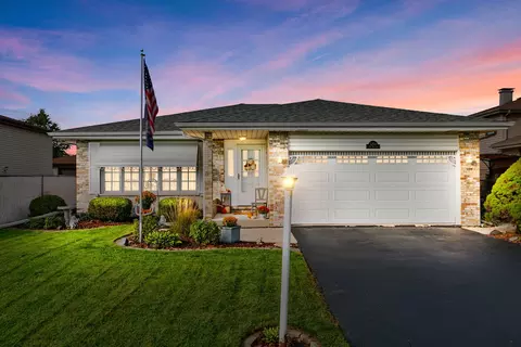5204 W 121st Pl, Alsip, IL 60803