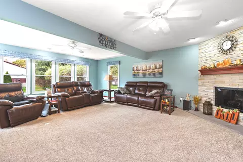 1126 N Bush Ave, Kankakee, IL 60901 photo 6