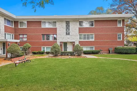 6854 Lode Dr #1B, Worth, IL 60482