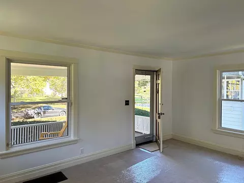 2420 Grant St, Evanston, IL 60201 photo 6
