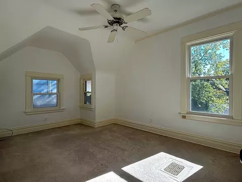 2420 Grant St, Evanston, IL 60201 photo 12
