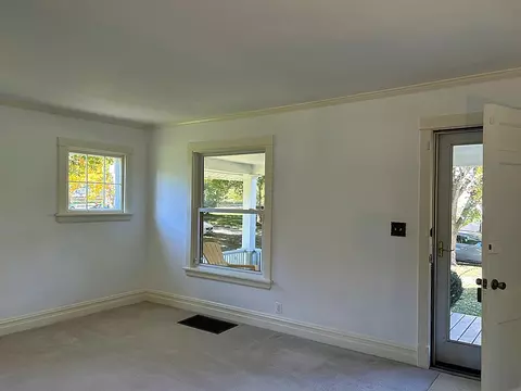 2420 Grant St, Evanston, IL 60201 photo 5