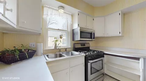 2420 Grant St, Evanston, IL 60201 photo 8