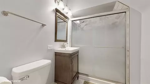 2420 Grant St, Evanston, IL 60201 photo 11