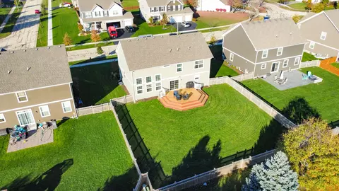 13514 Arborview Cir, Plainfield, IL 60585 photo 36