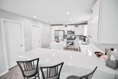 13514 Arborview Cir, Plainfield, IL 60585 photo 5