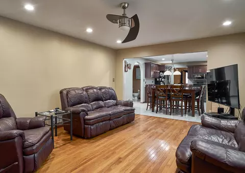 5259 Harcourt St, Oak Forest, IL 60452 photo 13