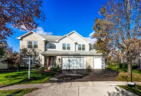 1950 Cosman Way, Algonquin, IL 60102 photo 2