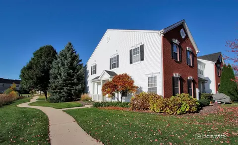 361 S Litchfield Dr, Round Lake, IL 60073